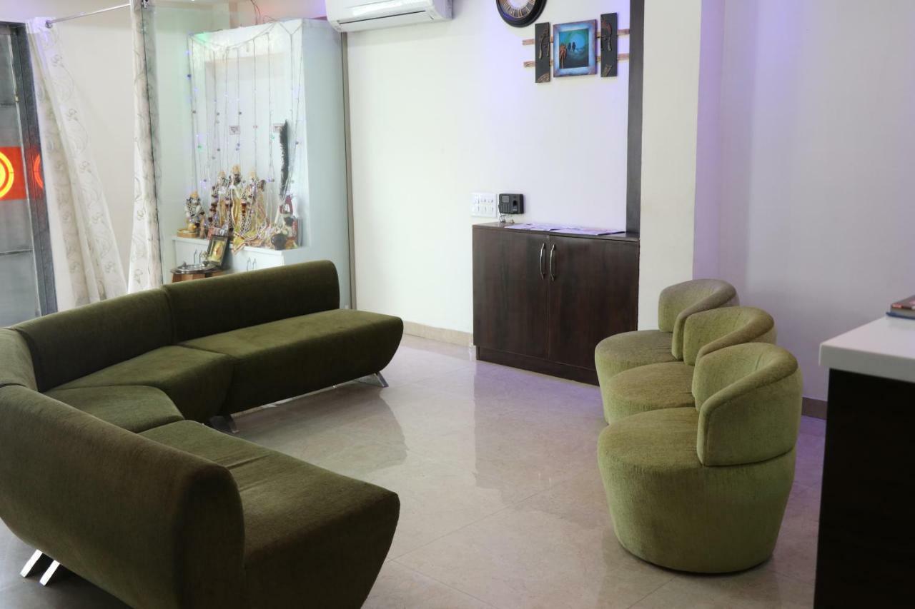 Hotel S.R. Residency Zirakpur Exterior foto