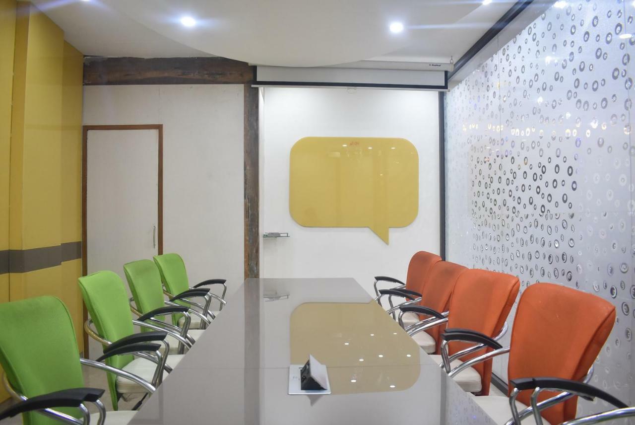 Hotel S.R. Residency Zirakpur Exterior foto